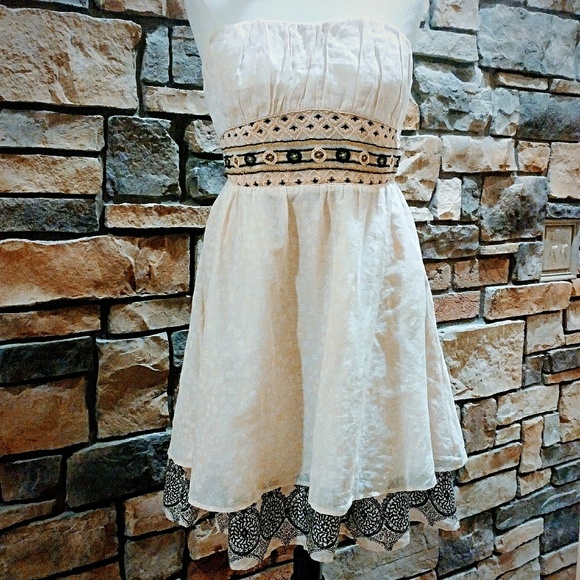 Free People Dresses & Skirts - Free People Boho Fit & Flare Pink Dress